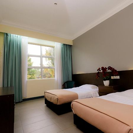 Super Oyo Capital O 90146 Alh Continental Resort Karak Extérieur photo