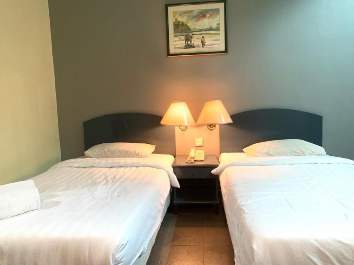 Super Oyo Capital O 90146 Alh Continental Resort Karak Extérieur photo